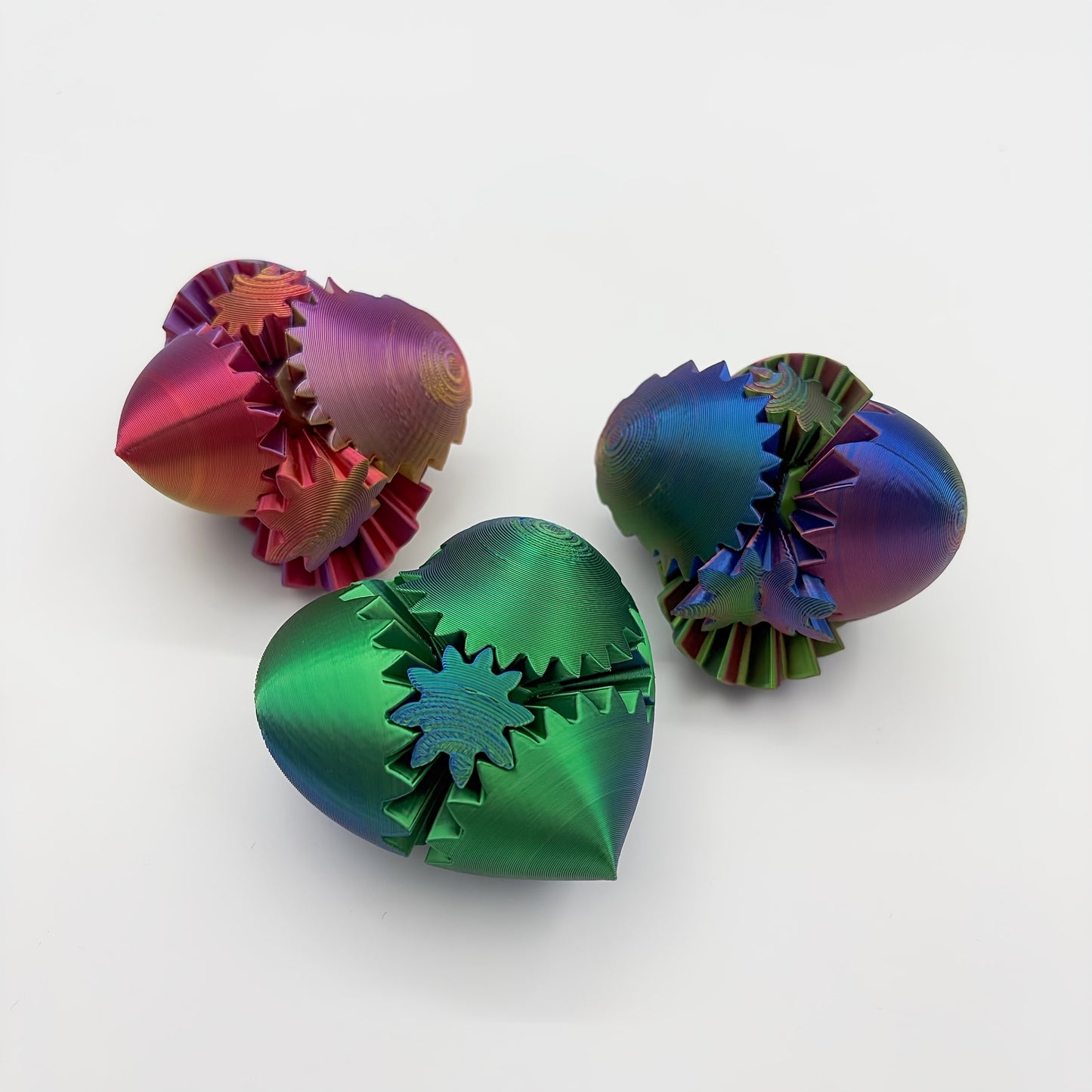 3D Printed Gradient Heart Gear Ball