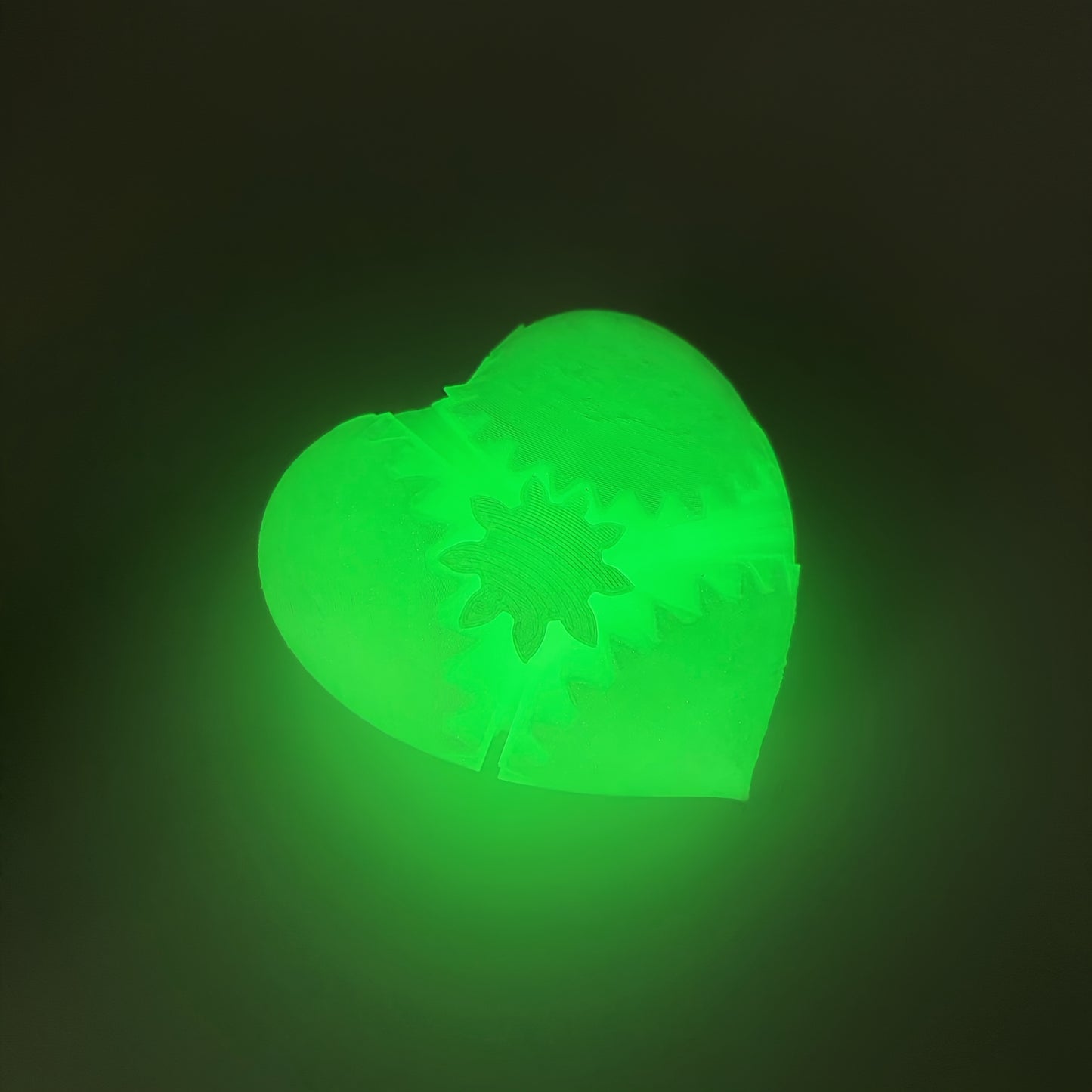 3D Printed Gradient Heart Gear Ball