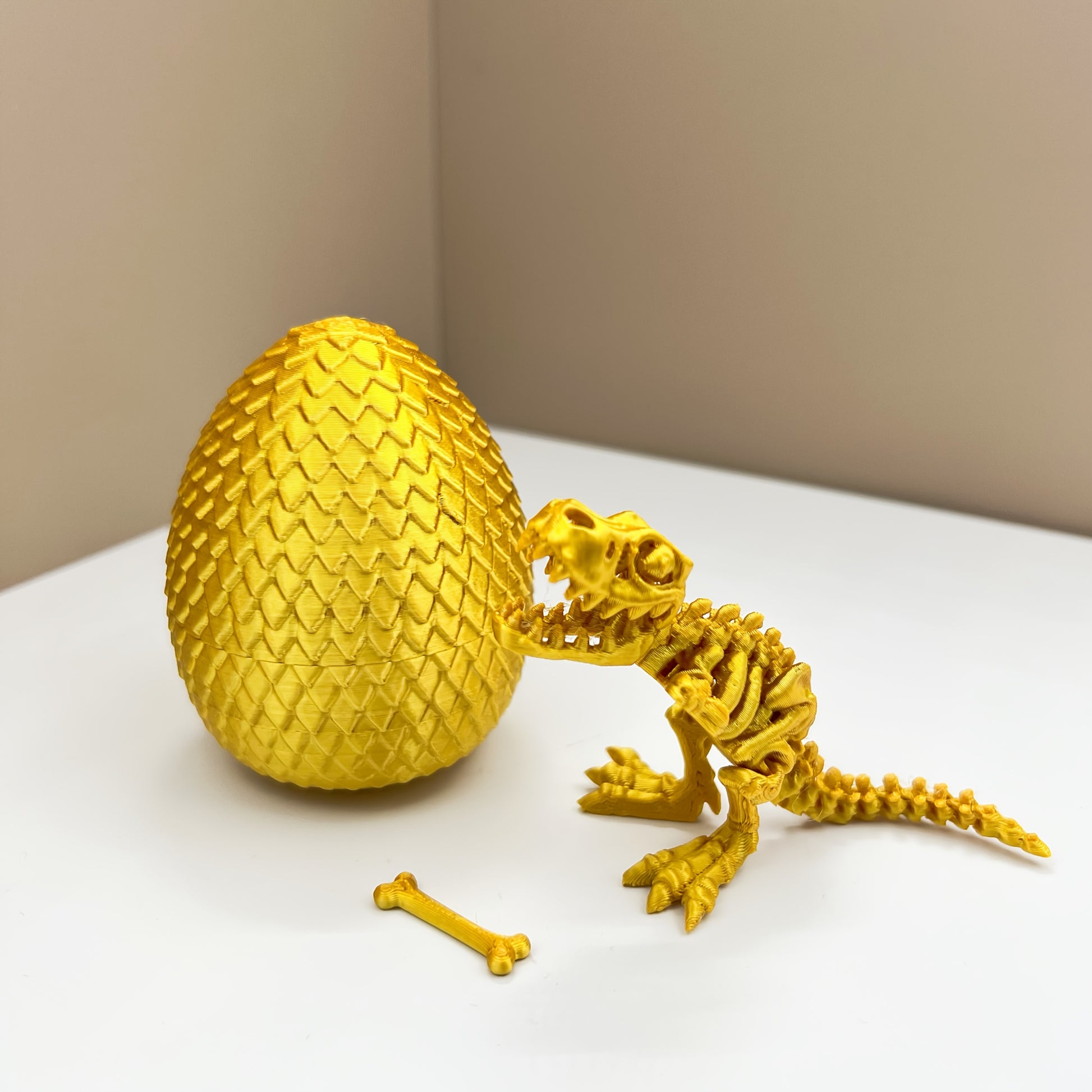 3D Printed Tyrannosaurus Rex and Egg